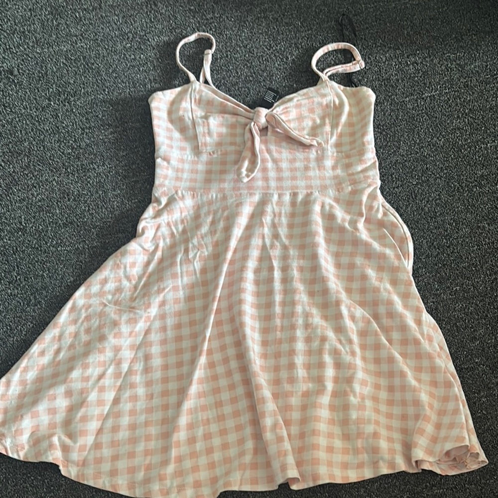 Forever 21 Pink and White Sundress Sleeveless Mini